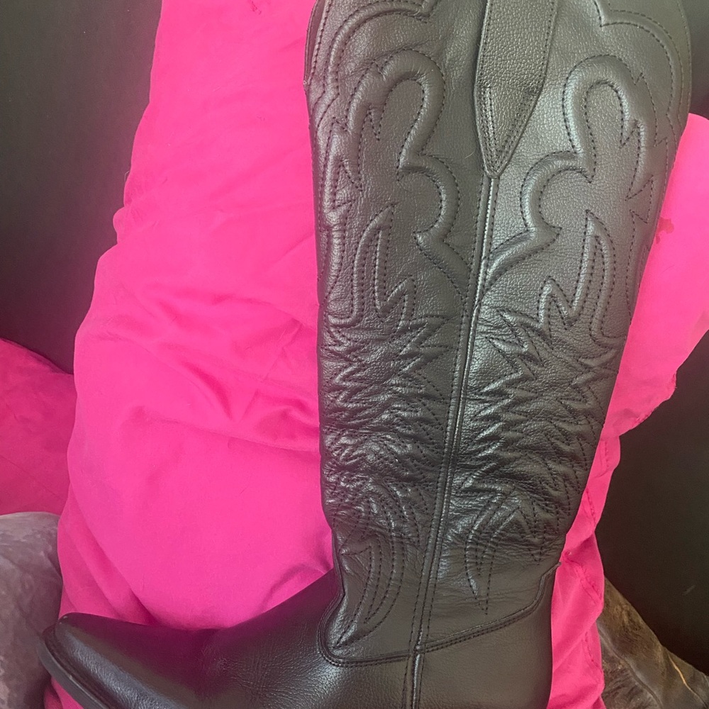 DINGO BLACK LEATHER COWBOY BOOTs